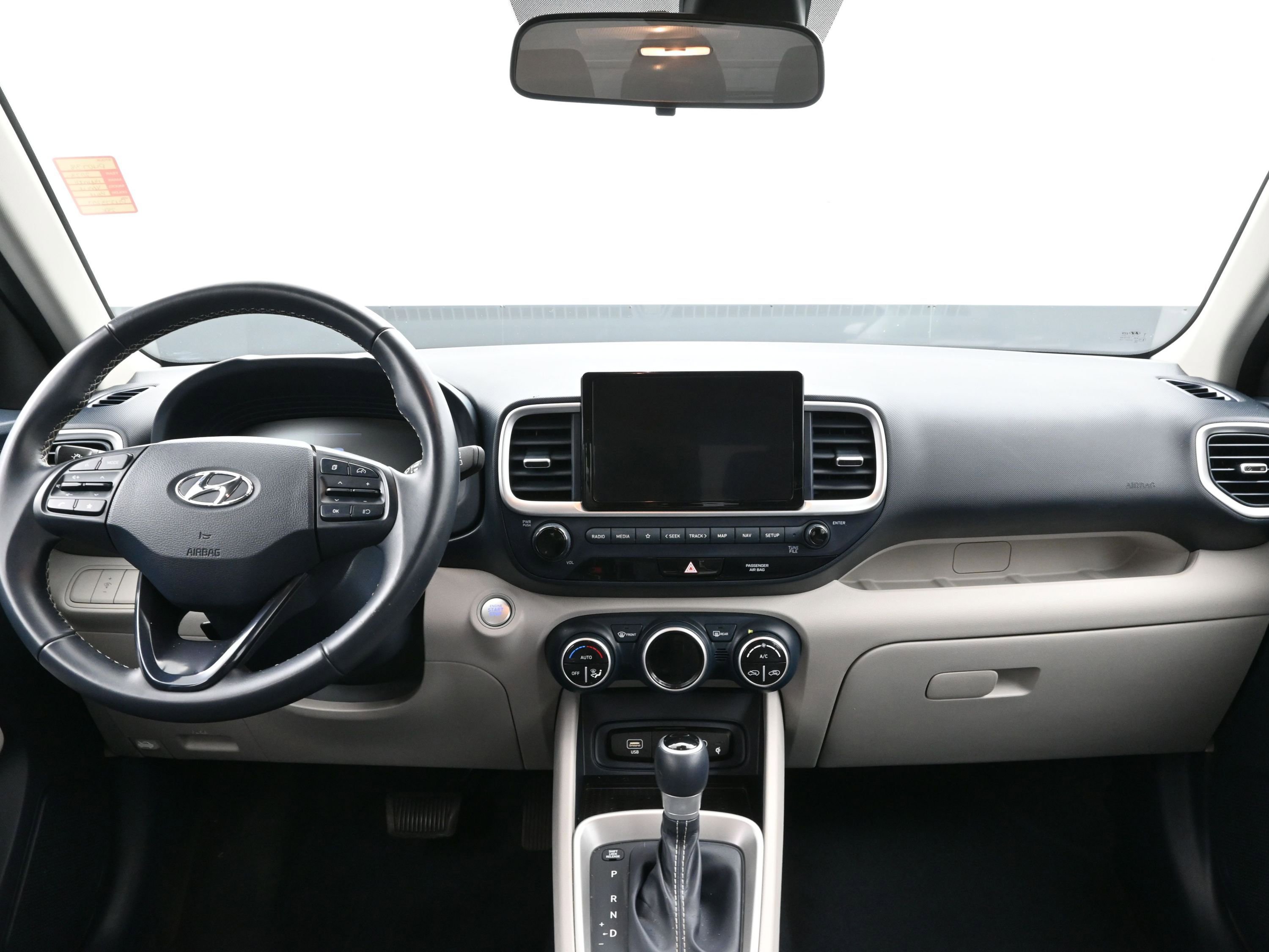 Used 2023 Hyundai Venue Limited w/ Cargo Package image 19