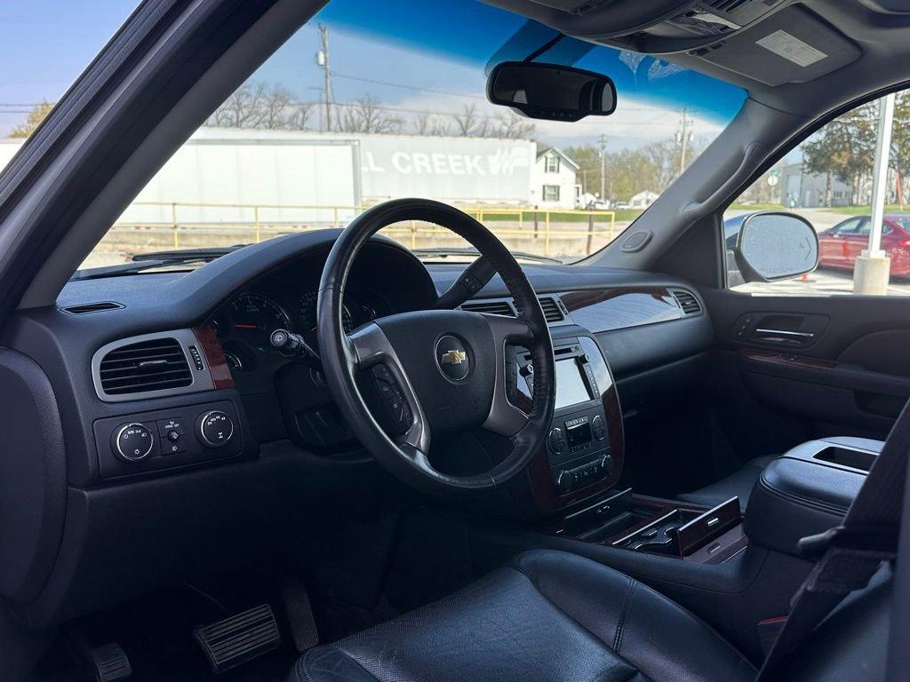 Used 2013 Chevrolet Tahoe LTZ image 10