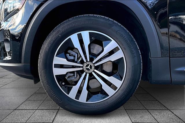 Used 2025 Mercedes-Benz GLB 250 4MATIC image 36