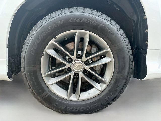Used 2021 Lexus GX 460 Premium w/ Premium Package AWD/4WD image 32