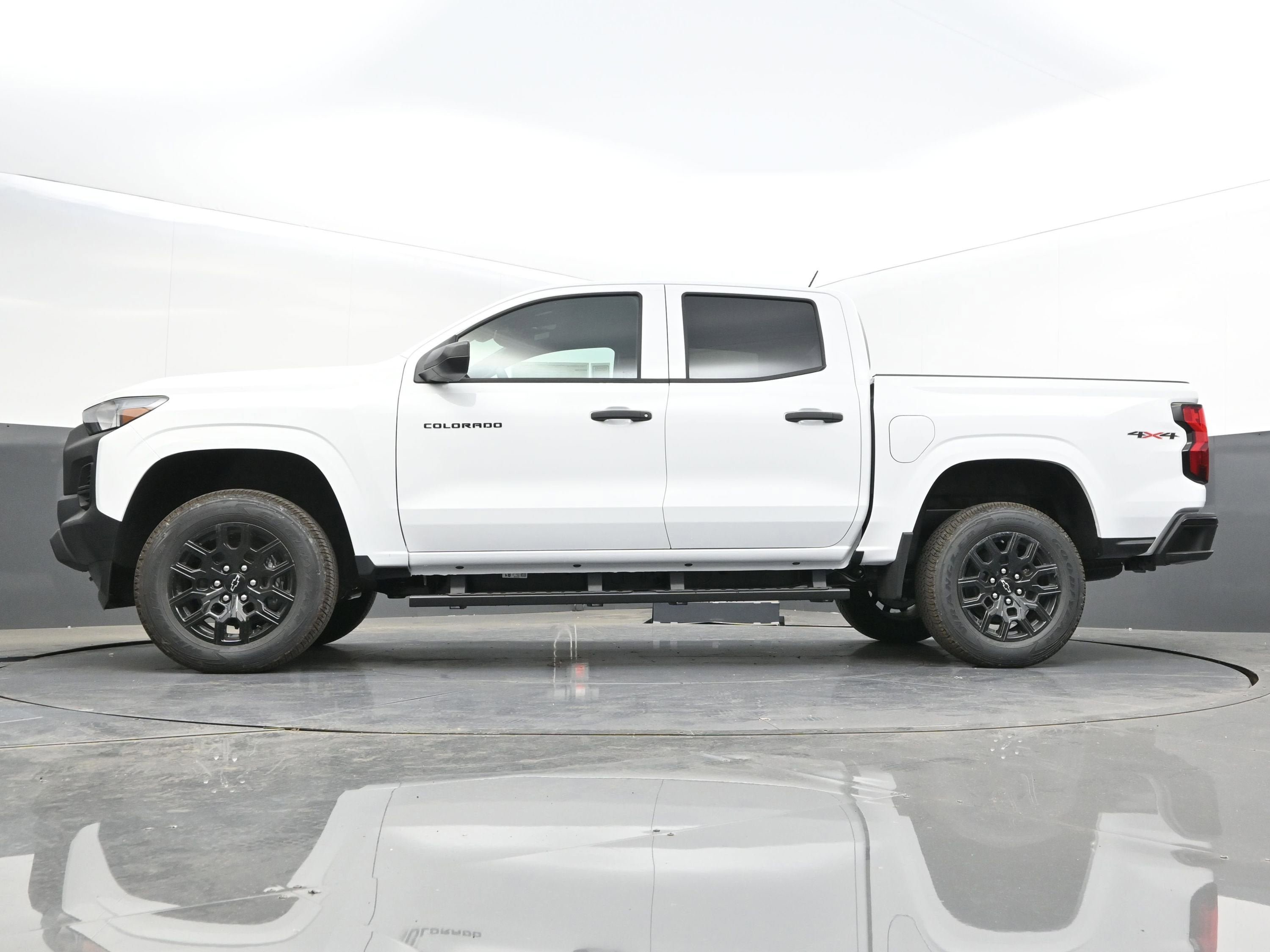 New 2026 Chevrolet Colorado W/T w/ WT Custom Package AWD/4WD image 35
