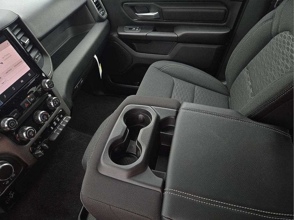 Used 2025 RAM 1500 Classic Warlock AWD/4WD image 40