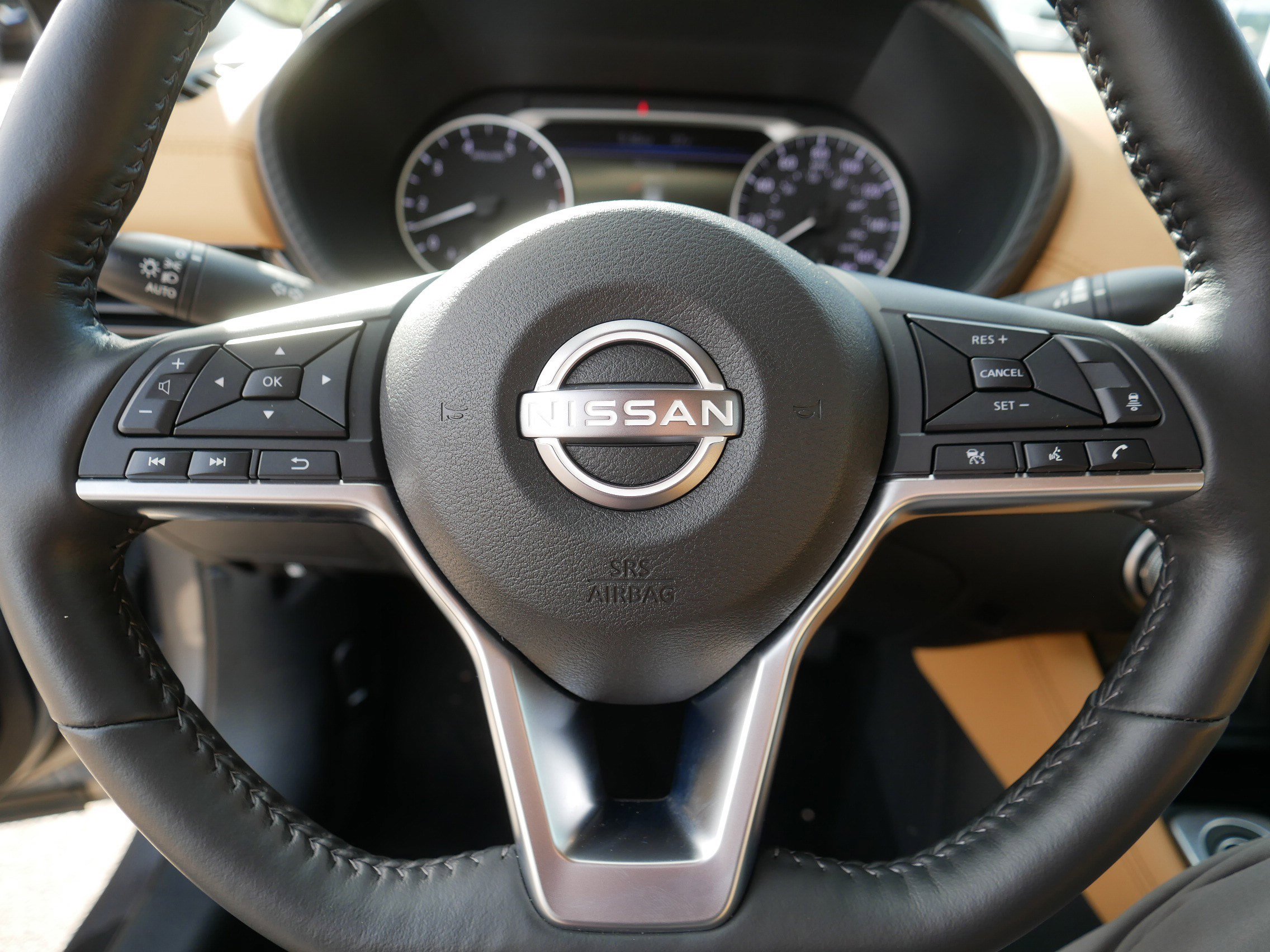 Certified 2025 Nissan Sentra SV w/ SV Premium Package FWD image 25