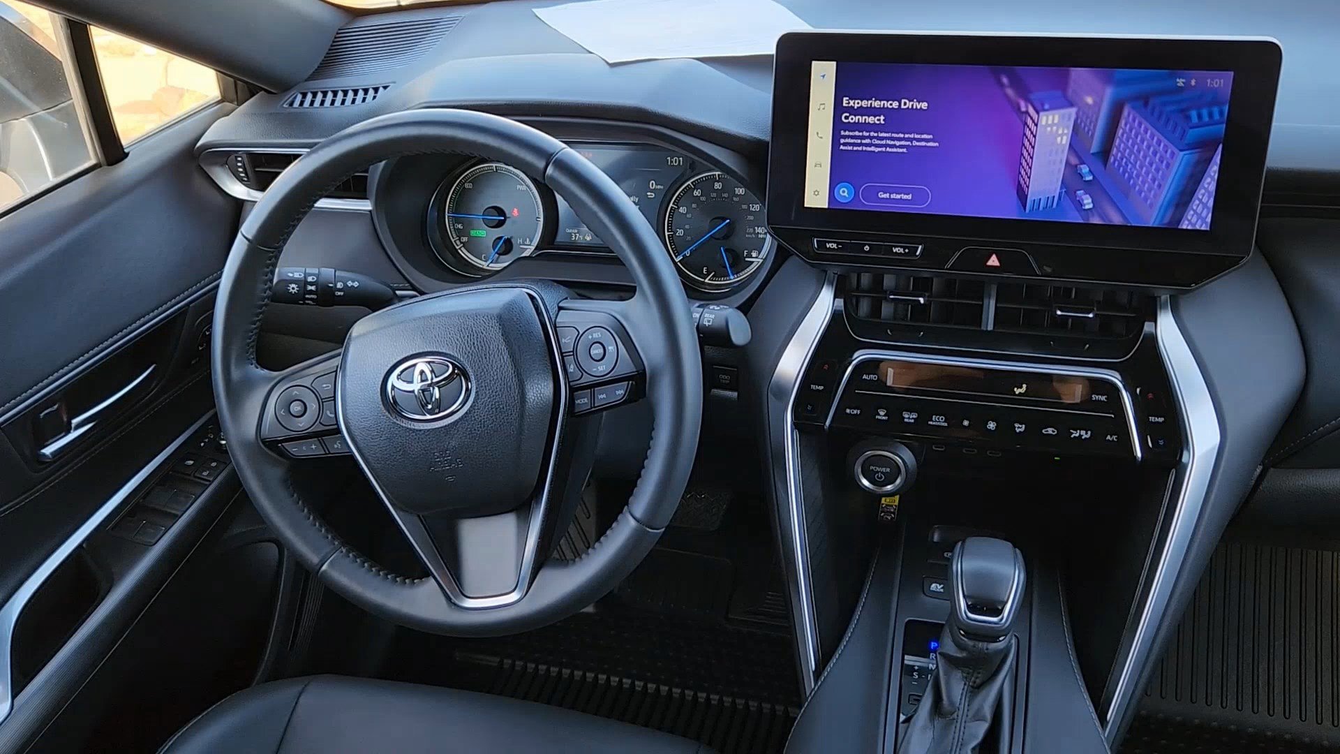 Used 2024 Toyota Venza Nightshade AWD/4WD image 5