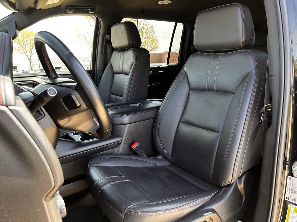 Used 2024 Chevrolet Suburban RST image 26