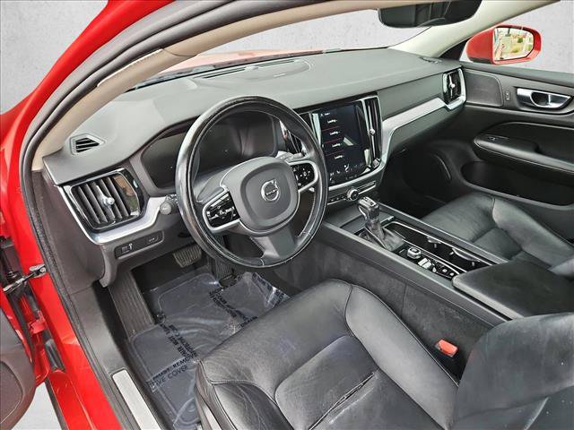 Used 2020 Volvo S60 T6 Momentum AWD/4WD image 10