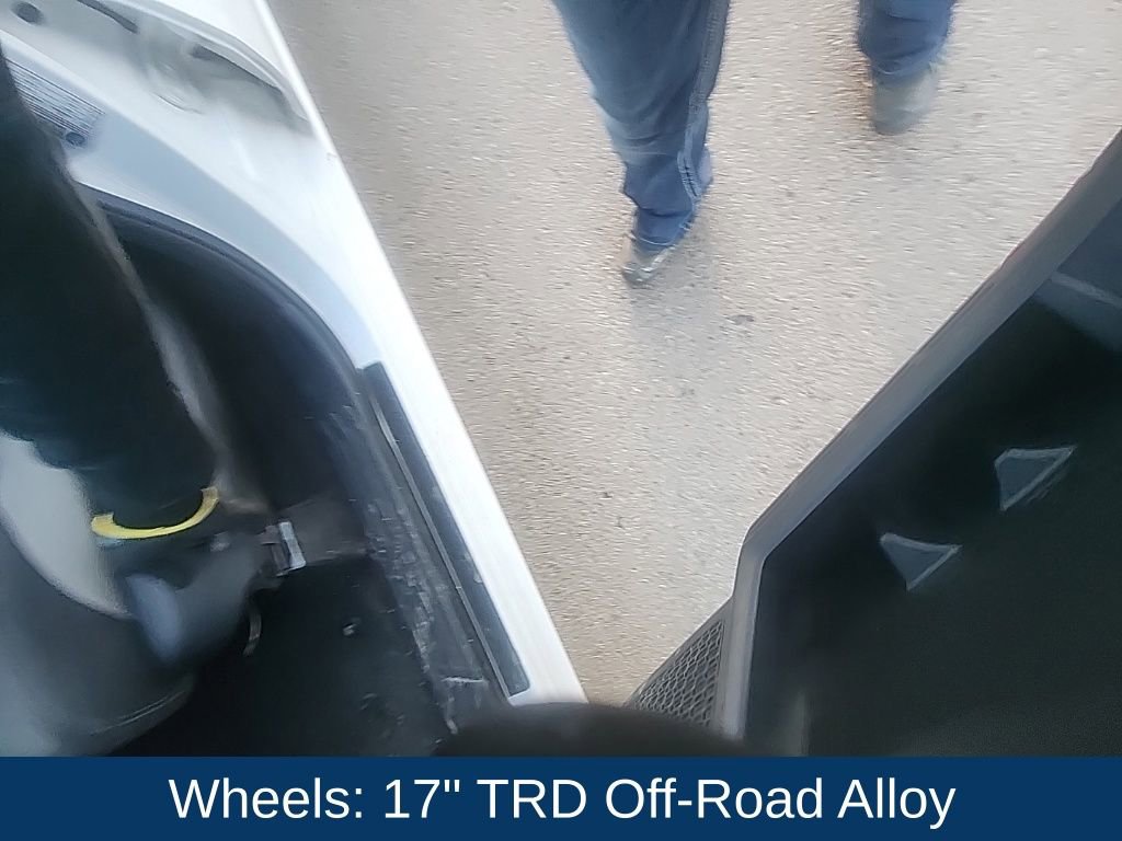 Used 2025 Toyota Tacoma TRD Off-Road image 24