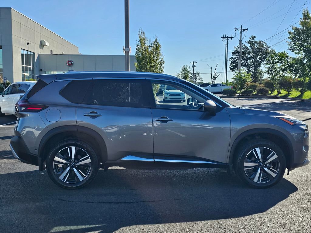 Used 2023 Nissan Rogue Platinum w/ Platinum Premium Package image 4
