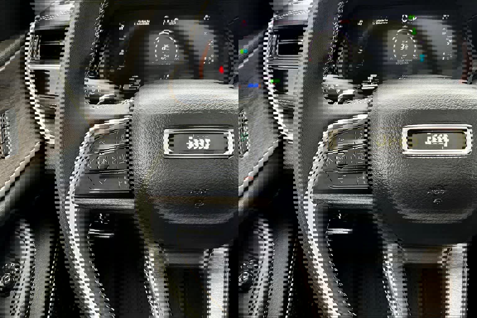 Used 2022 Jeep Grand Cherokee Limited 4xe w/ MOPAR Finishing Package image 25