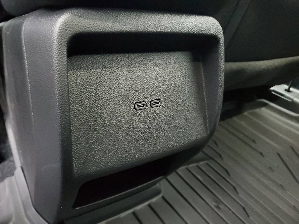 New 2026 Chevrolet Equinox EV LT FWD image 13
