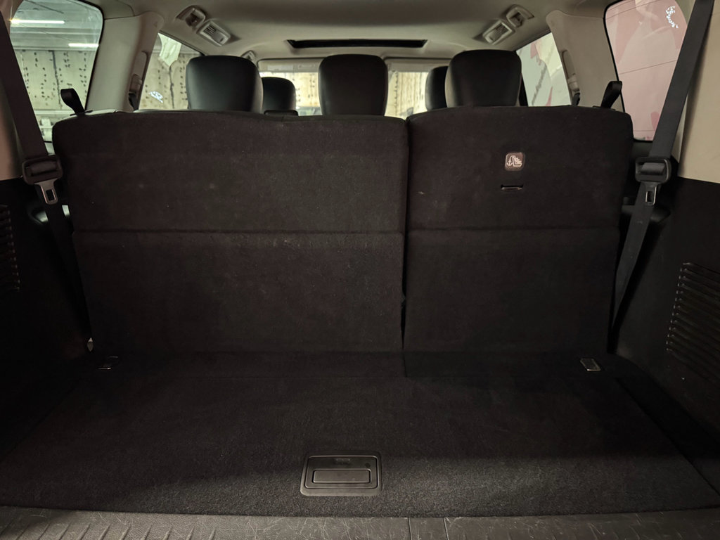 Used 2023 Nissan Armada SL image 25