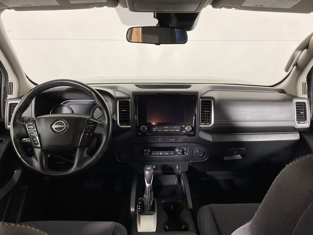 Used 2022 Nissan Frontier SV image 21