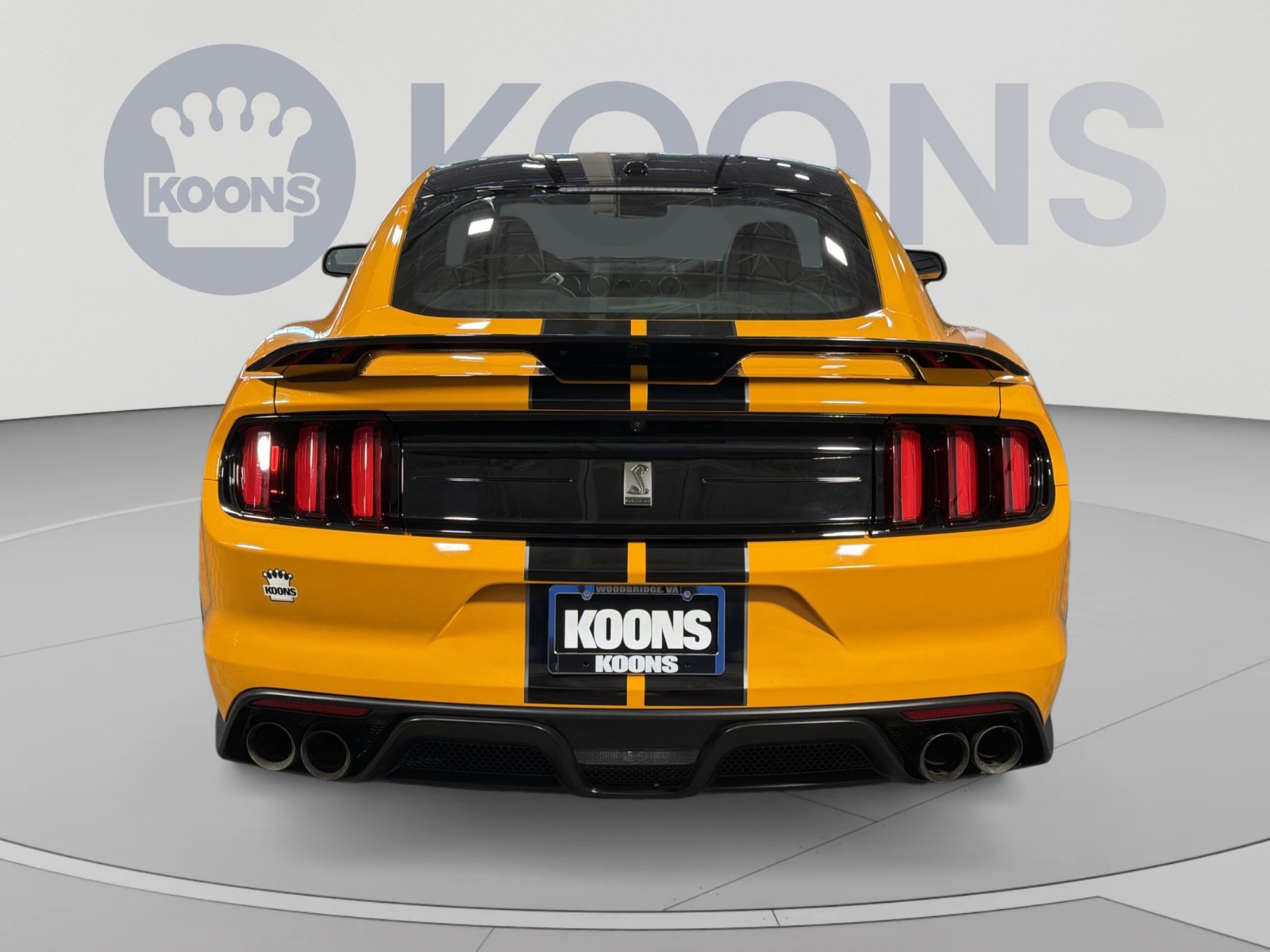 Used 2019 Ford Mustang Shelby GT350 w/ Technology Package RWD image 5