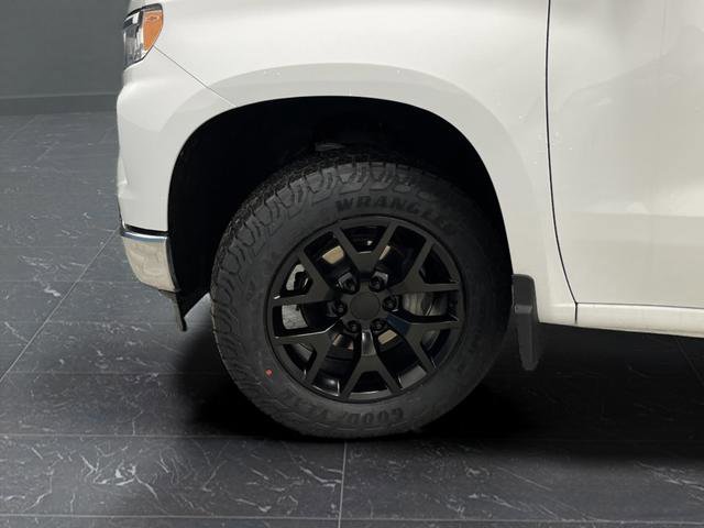 Used 2025 Chevrolet Silverado 1500 LT w/ Work Truck Package image 34