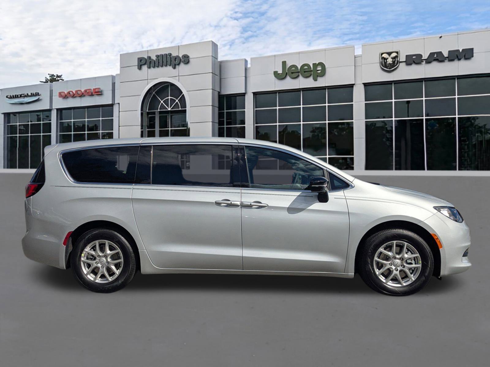 New 2026 Chrysler Voyager LX image 2