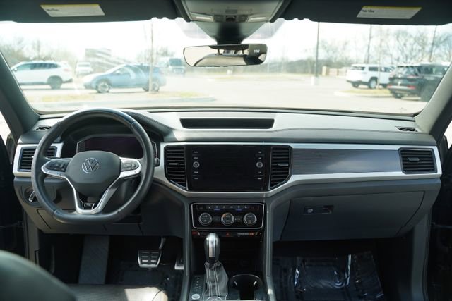 Used 2023 Volkswagen Atlas Cross Sport SEL Premium R-Line image 26