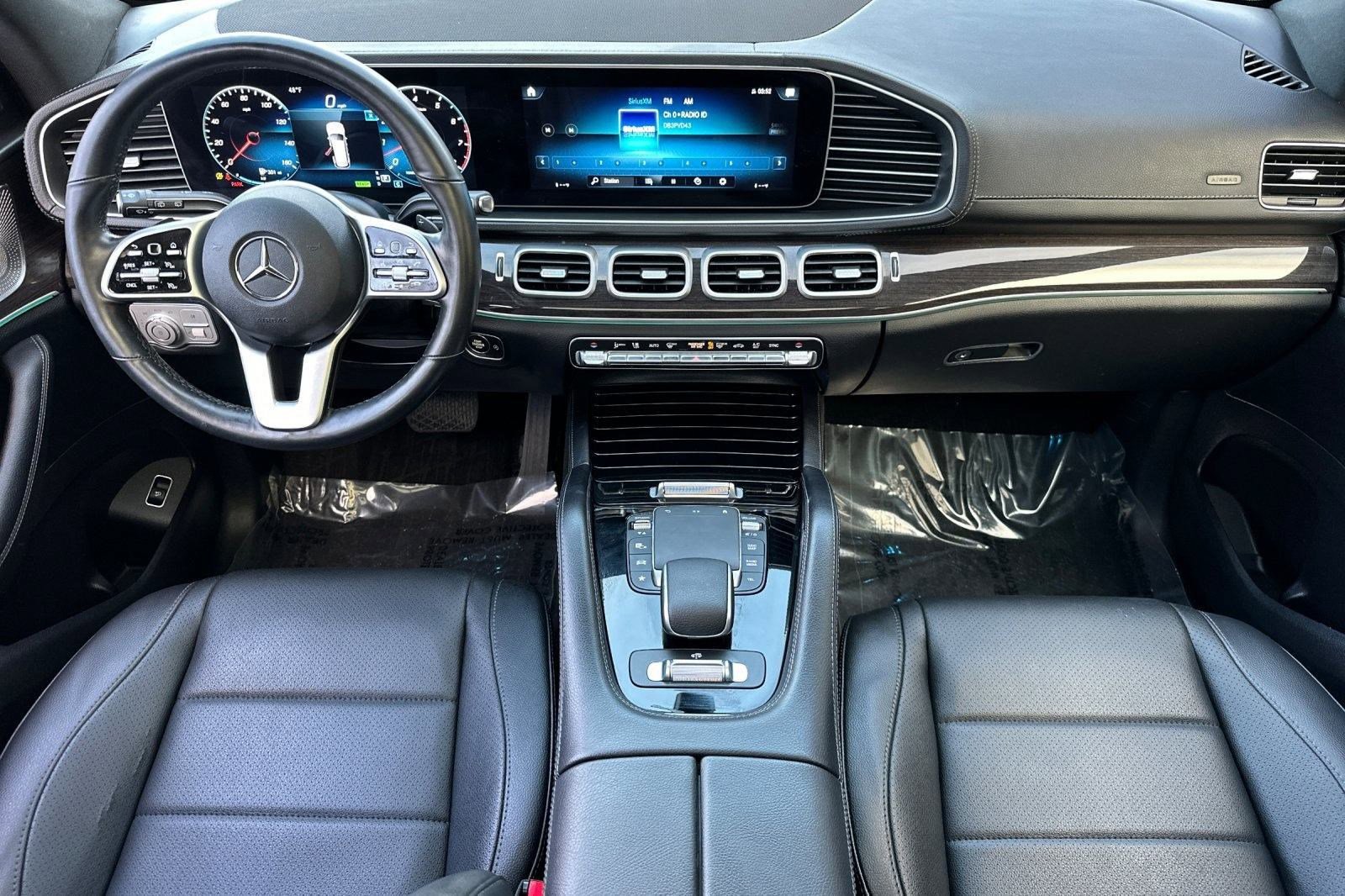 Used 2022 Mercedes-Benz GLS 450 4MATIC image 29