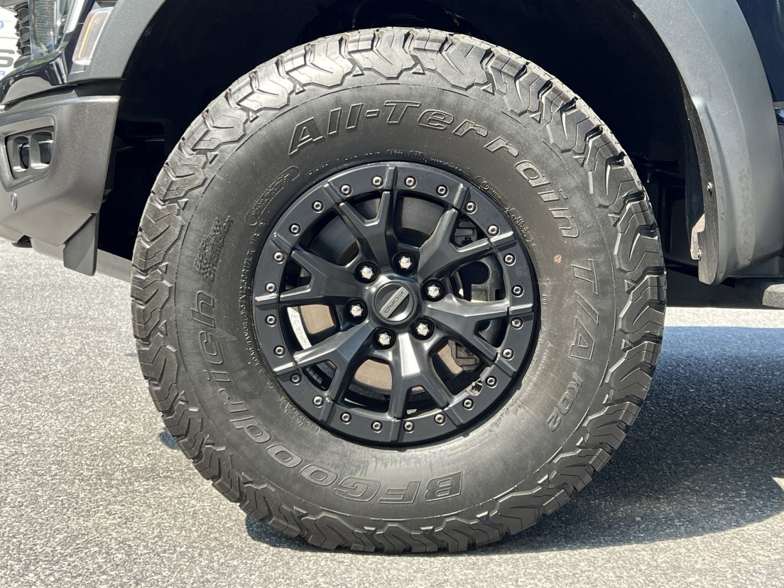 Used 2023 Ford F150 Raptor w/ Raptor 37 Performance Package AWD/4WD image 16