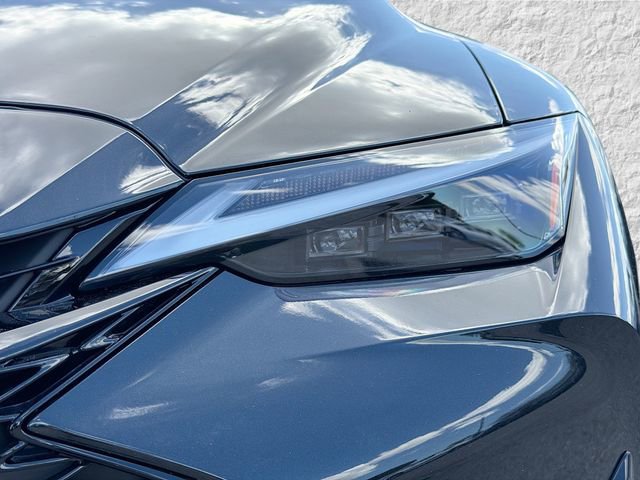 New 2026 Lexus IS 350 F Sport image 9