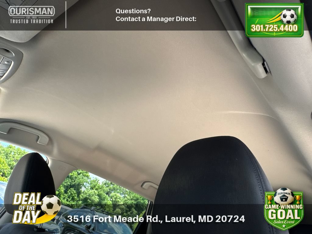 Used 2016 Nissan Rogue S w/ Appearance Package AWD/4WD image 17