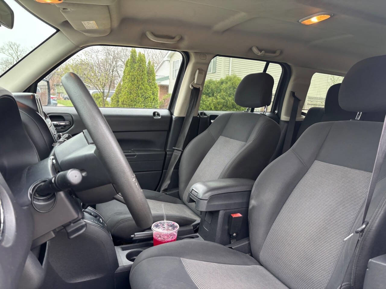 Used 2015 Jeep Patriot Sport image 12