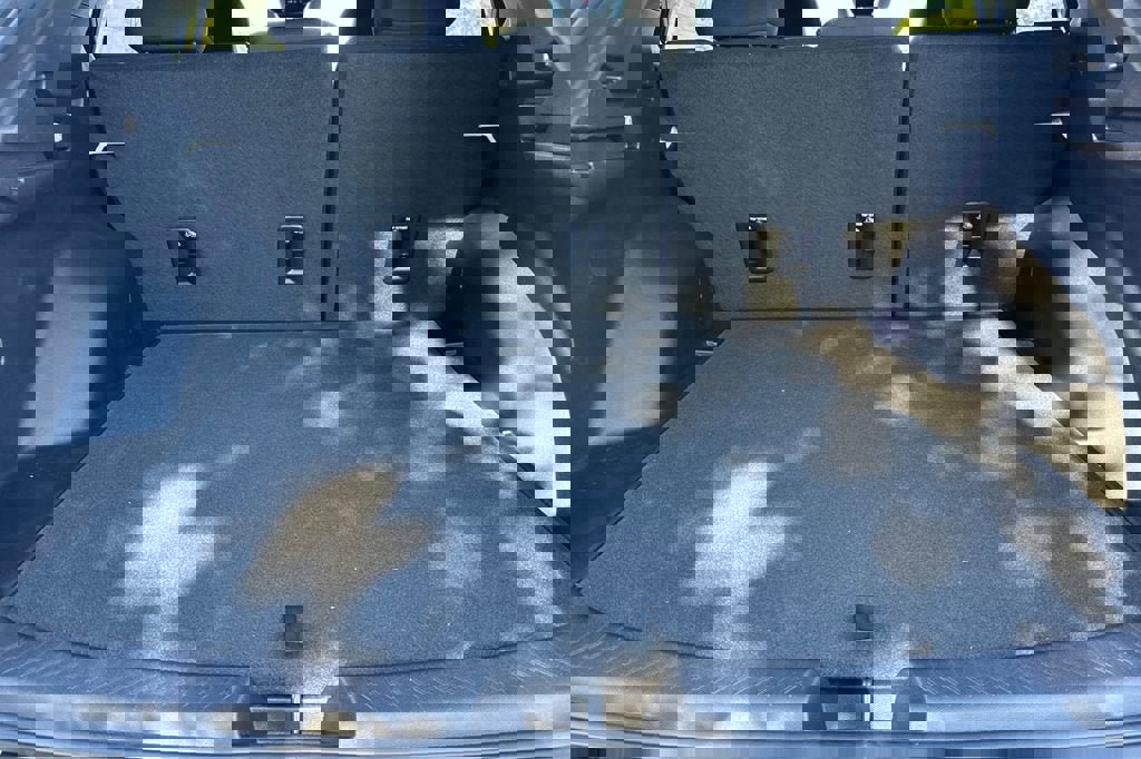 New 2026 Chevrolet Equinox EV LT w/ LPO, Blackout Package image 15