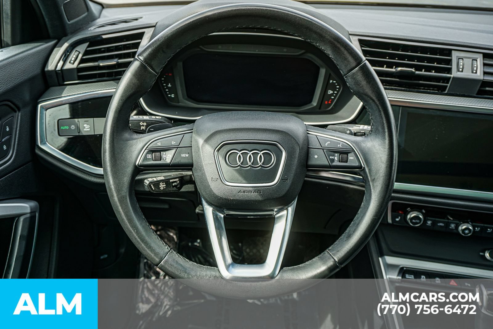 Used 2025 Audi Q3 2.0T Premium AWD/4WD image 31