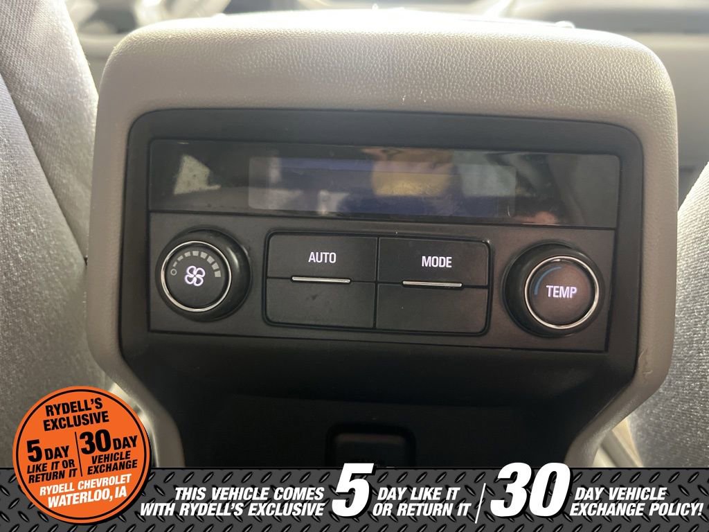 Certified 2018 GMC Acadia SLE w/ LPO, Black Accent Package image 19