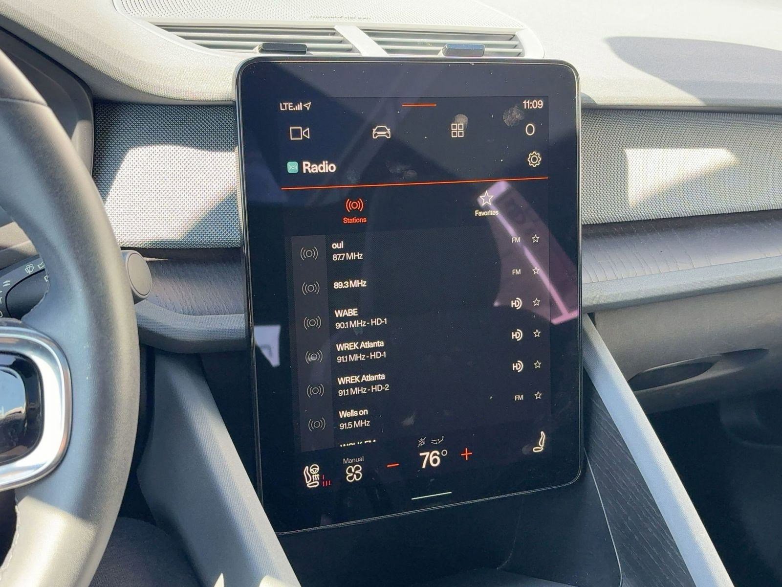 Used 2023 Polestar Polestar 2 w/ Pilot Pack image 28