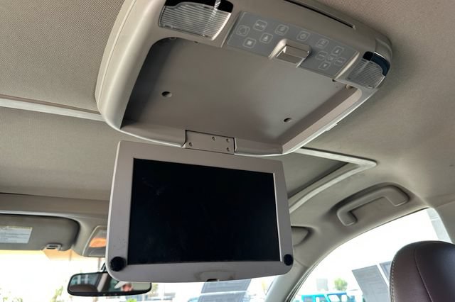 Used 2016 Toyota Sienna Limited FWD image 14