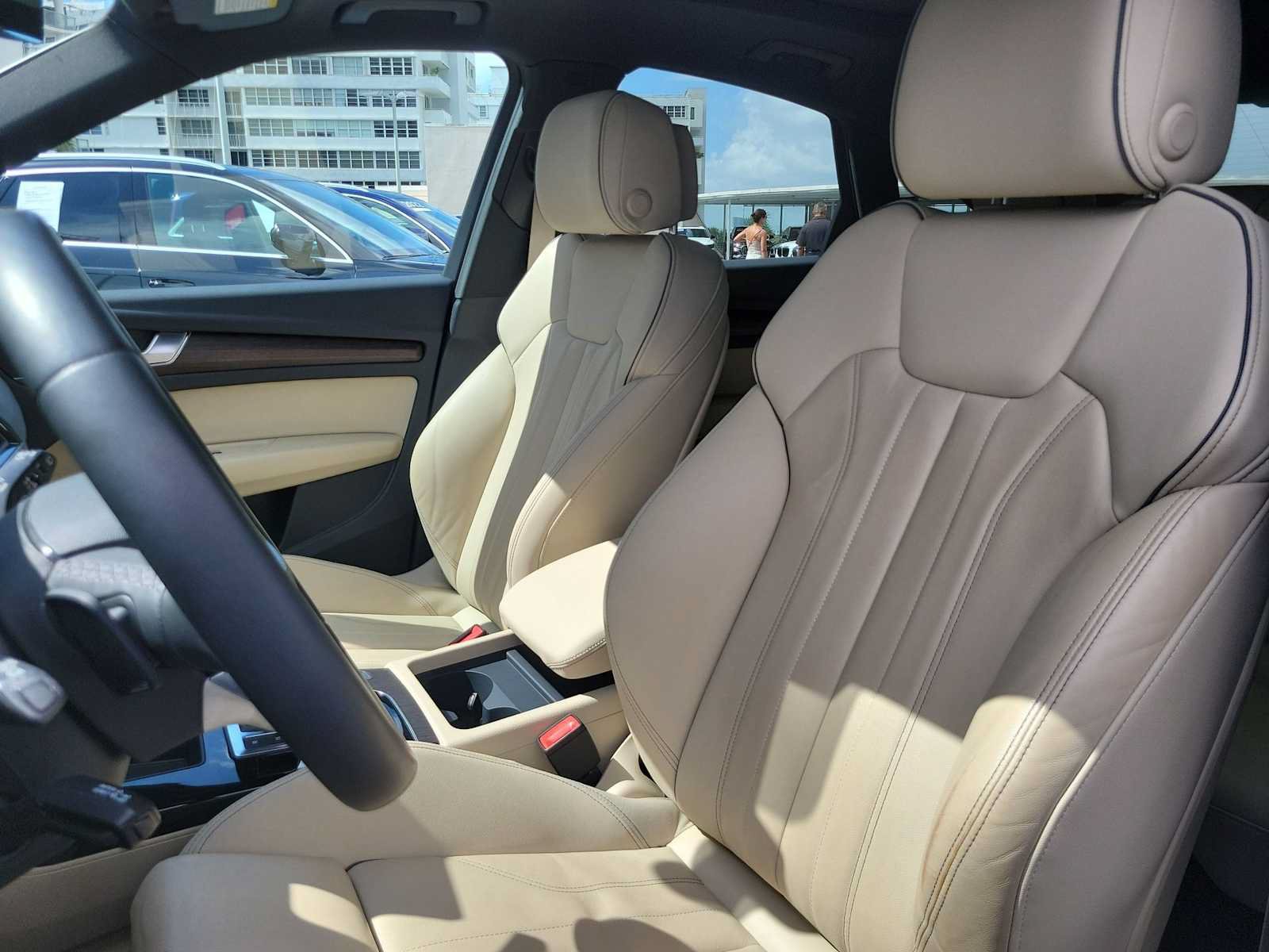 Certified 2023 Audi Q5 2.0T Premium w/ Convenience Package AWD/4WD image 21