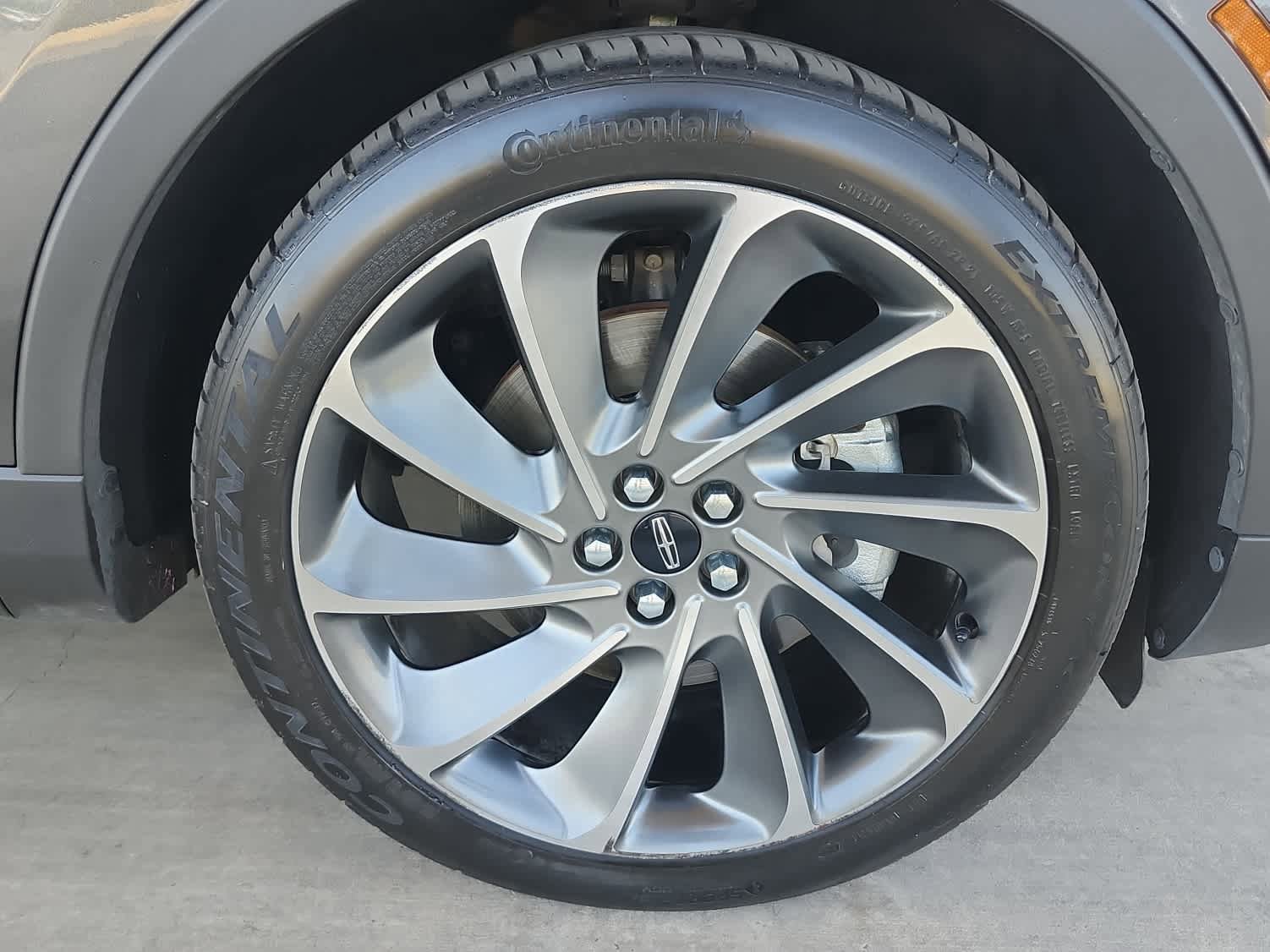 Used 2019 Lincoln Nautilus Reserve FWD image 8
