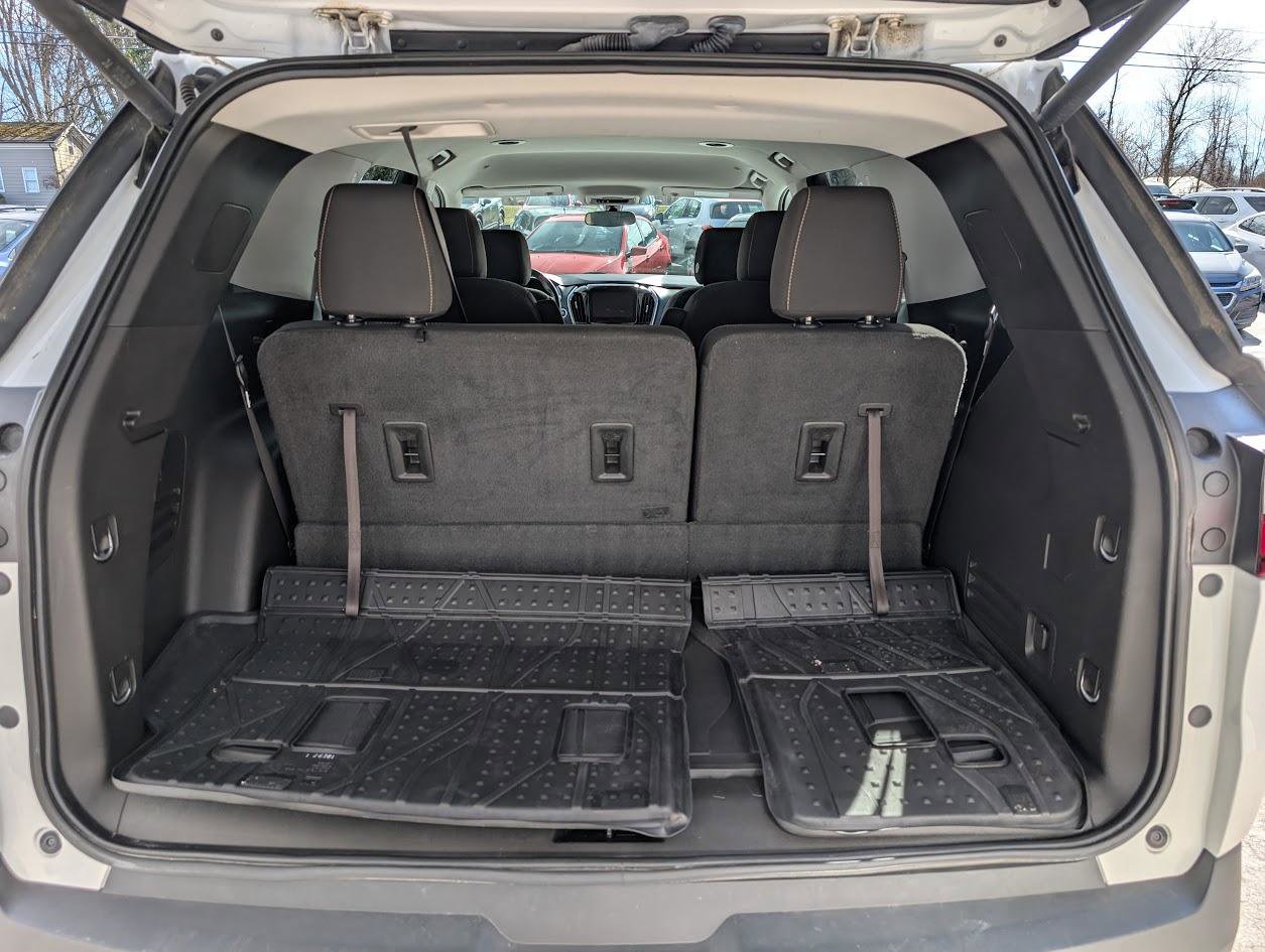 Used 2019 Chevrolet Traverse LT w/ LPO, Floor Liner Package image 11