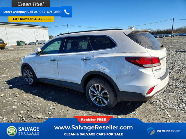 Used 2017 Hyundai Santa Fe SE AWD/4WD image 3
