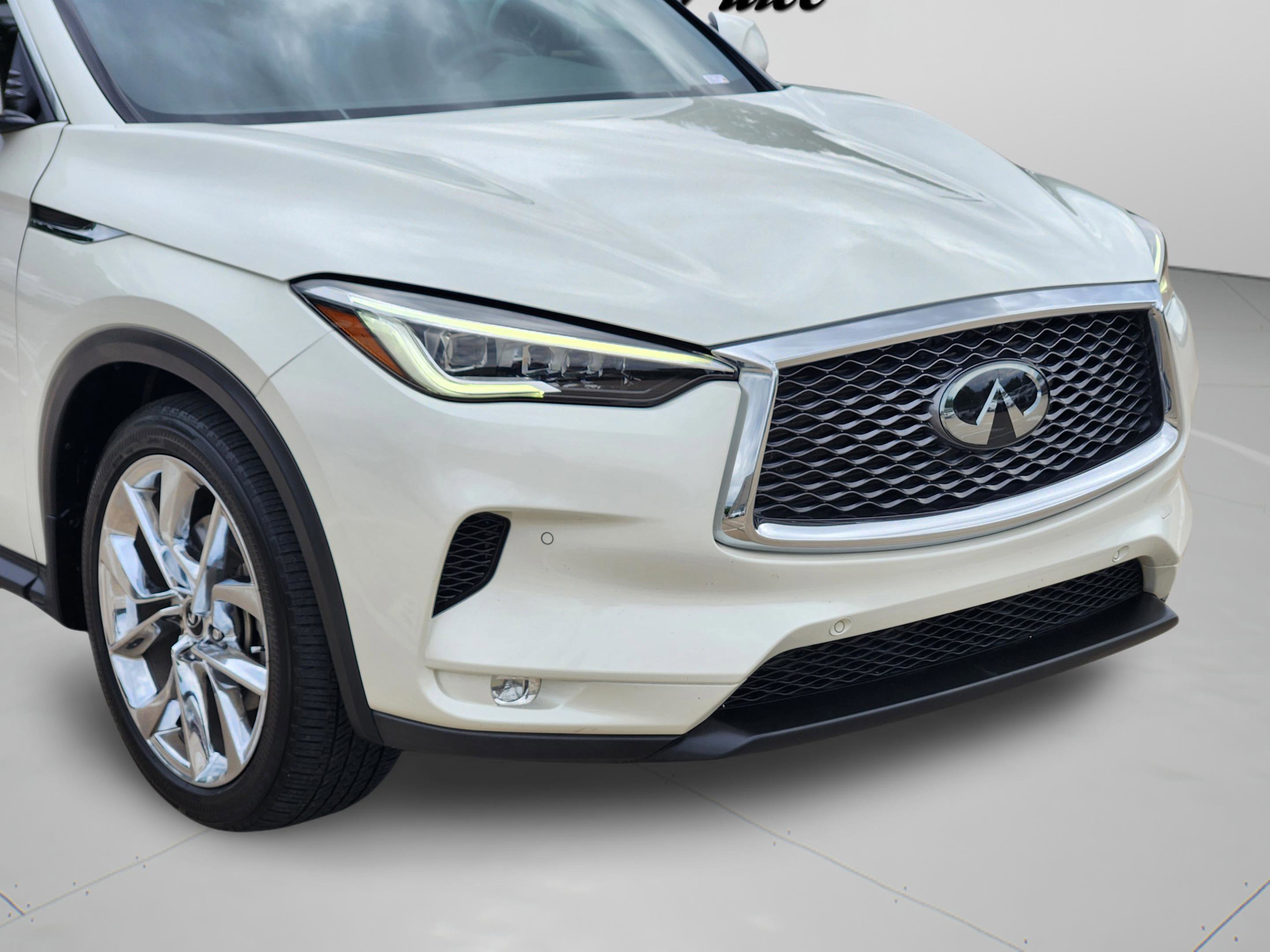 Used 2019 INFINITI QX50 Essential w/ Sensory Package FWD image 34