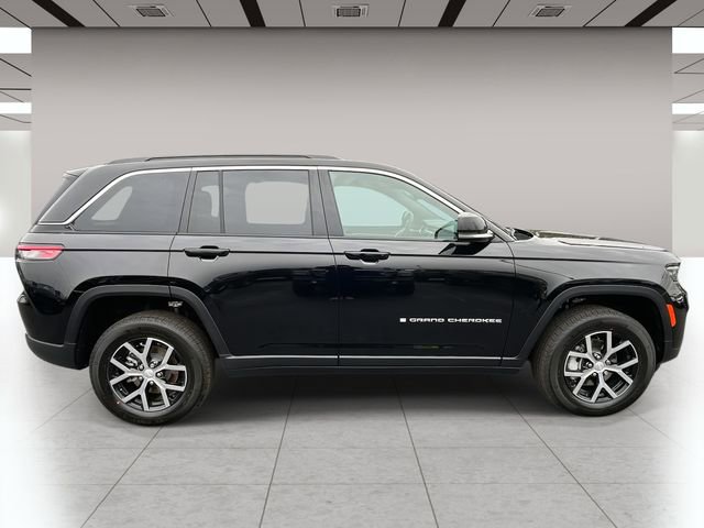 New 2025 Jeep Grand Cherokee Limited image 2