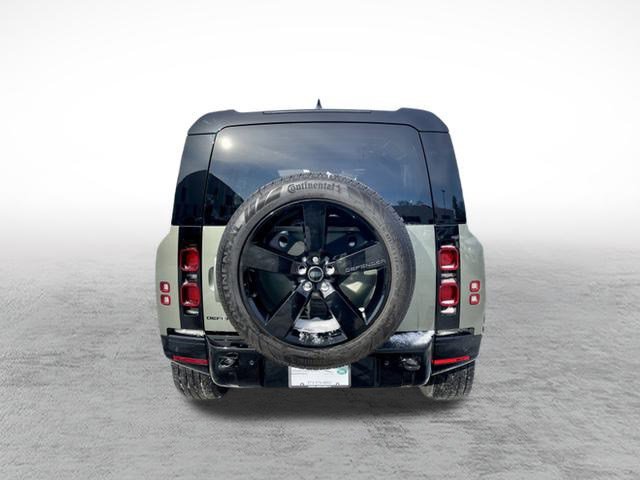 Certified 2025 Land Rover Defender 110 X-Dynamic SE image 6