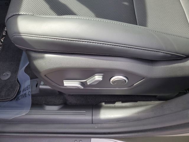 Used 2026 Hyundai Santa Fe SEL AWD/4WD image 17