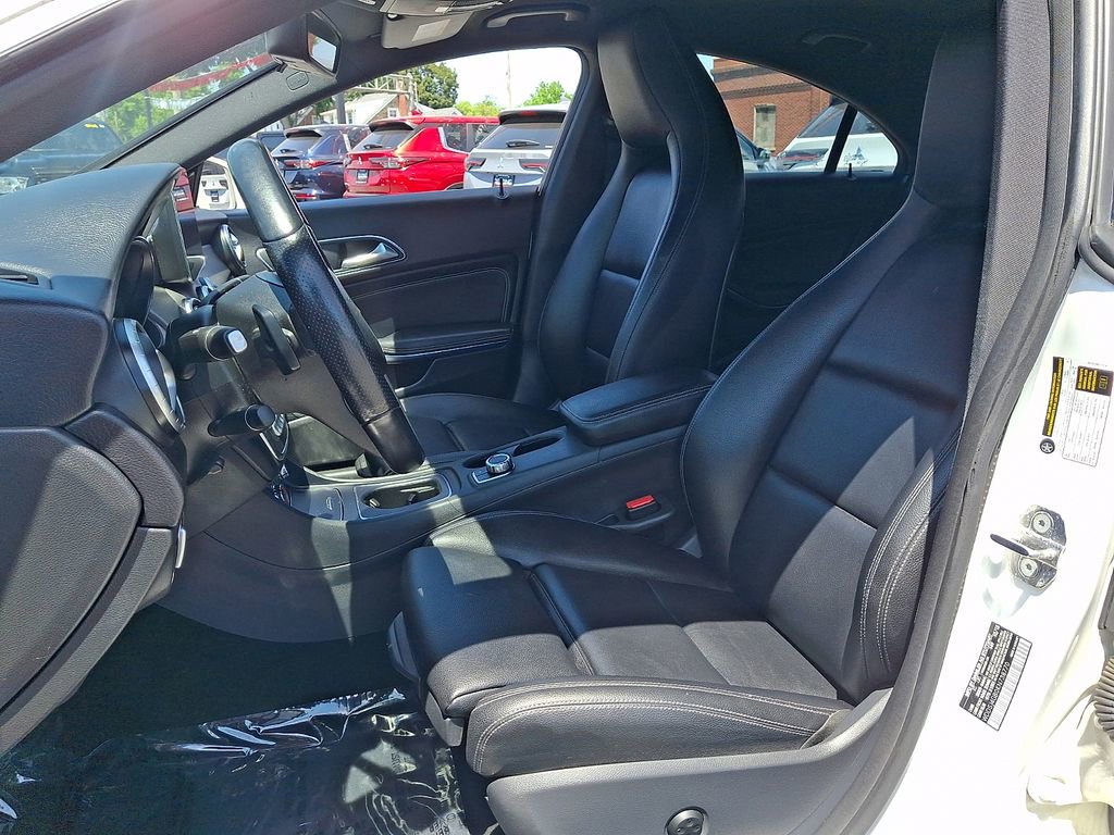 Used 2019 Mercedes-Benz CLA 250 4MATIC image 15