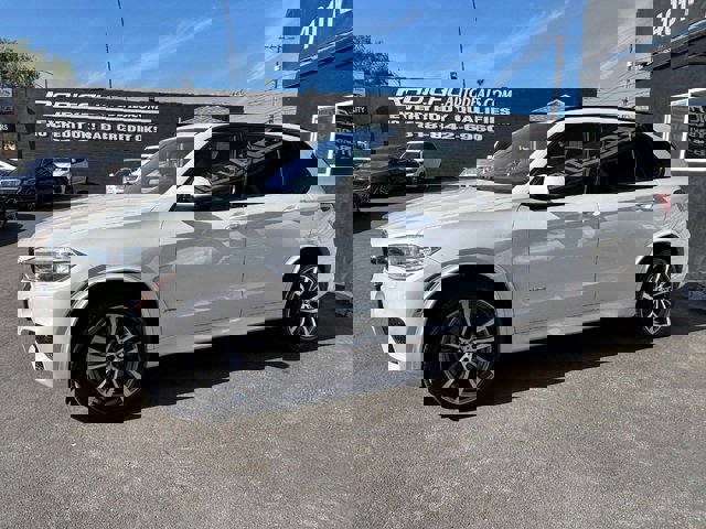 Used 2015 BMW X5 xDrive35d image 15