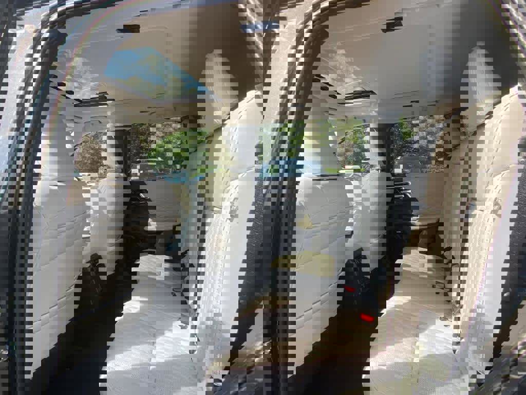 New 2025 Mitsubishi Outlander SEL image 12