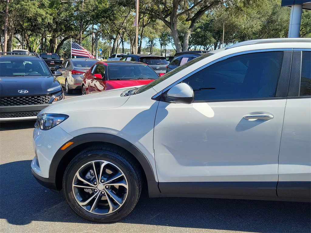 Certified 2023 Buick Encore GX Select image 4