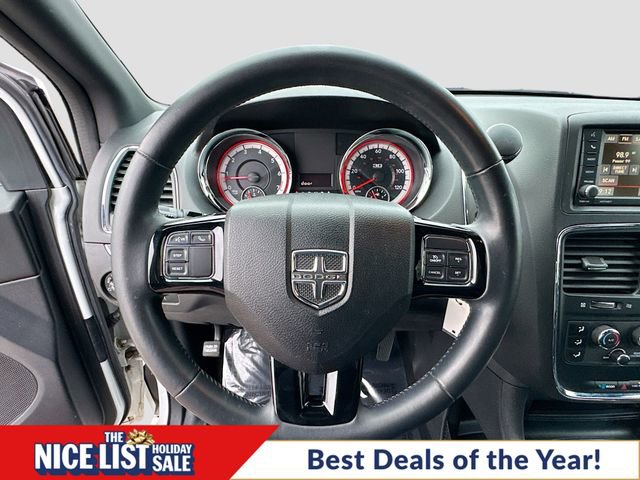 Used 2014 Dodge Grand Caravan SXT image 11