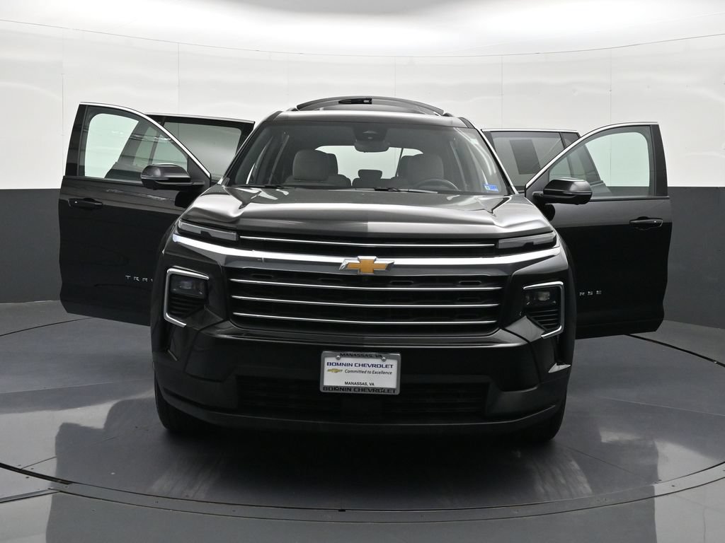 Certified 2026 Chevrolet Traverse LT w/ Driver Confidence Package FWD image 46