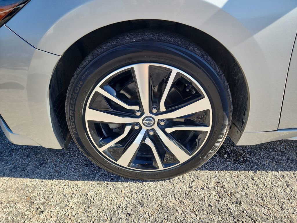 Used 2021 Nissan Maxima 3.5 SV w/ Floor Mat Group image 11