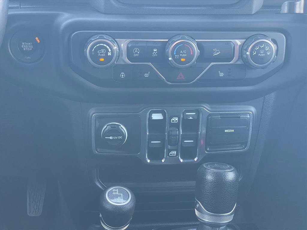 Used 2018 Jeep Wrangler Unlimited Sport S AWD/4WD image 17