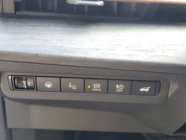 Certified 2024 Nissan Ariya FWD image 28