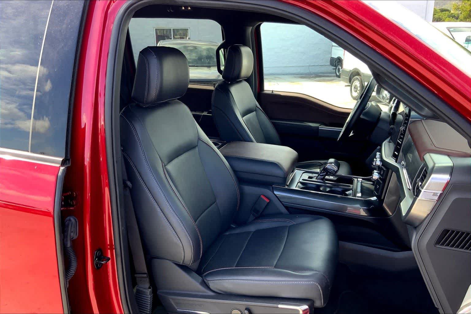 Used 2023 Ford F150 Lariat AWD/4WD image 13
