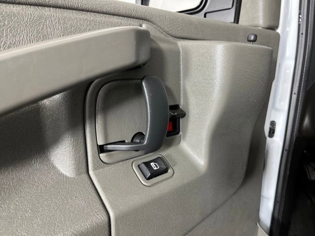 Used 2024 Chevrolet Express 2500 w/ Driver Convenience Package image 16
