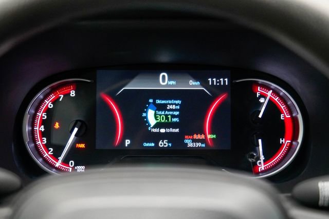 Used 2025 Toyota RAV4 XLE AWD/4WD image 11